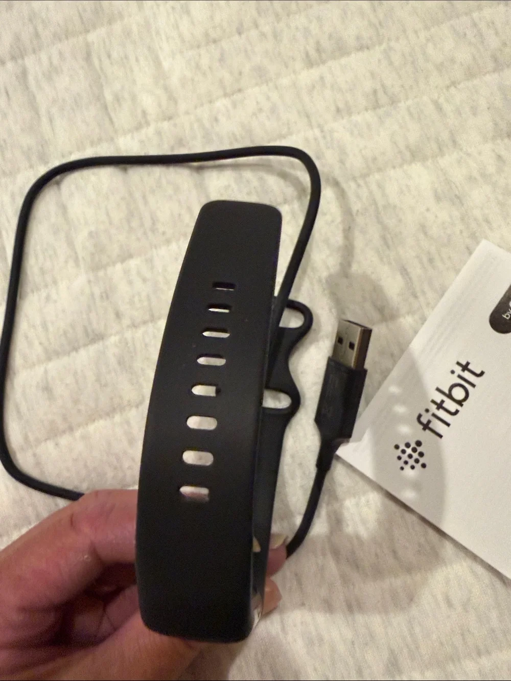 fitbit Black Google fitbit charge 6 Tracker with USB Charging Cable